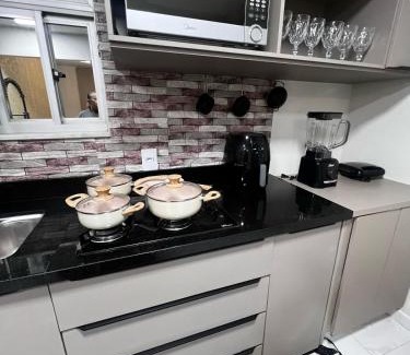 Barreiros Apartamento | Apartamento em Frente ao Shopping Itaguaçu