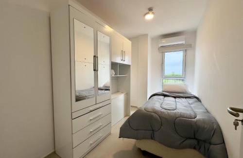 Luque Apartamento | Apartamento en Luque cerca a Asunción con Piscina y cancha de pádel 301