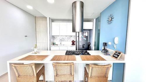Urb Plenomar Apartamento | Apartamento en Santa Marta con Playa Privada