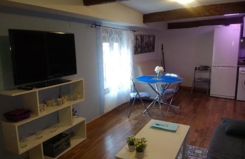 Centro histórico Apartamento | Apartamento entreHoces Plaza Mayor