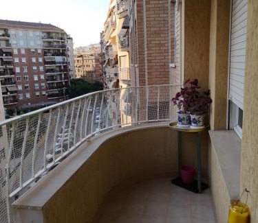 Castello de la Plana Apartamento | Apartamento la luna