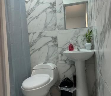 Surquillo Apartamento | Apartamento Independiente 2 camas individuales