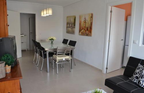 Pobles del Sud Apartamento | Apartamento junto a playa y cerca de campo de golf