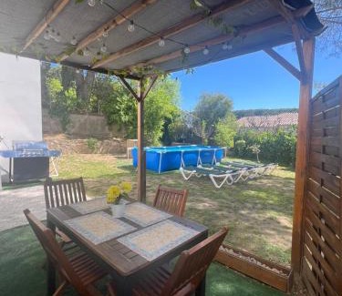 Sant Miquel d'Aro Apartamento | Apartamento loft, jardín y piscina privada