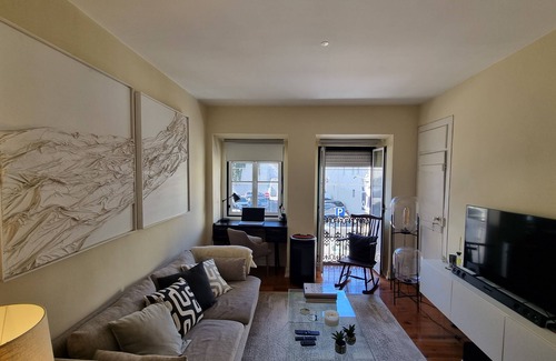 Linda-a-Velha Apartamento | Apartamento Luminoso