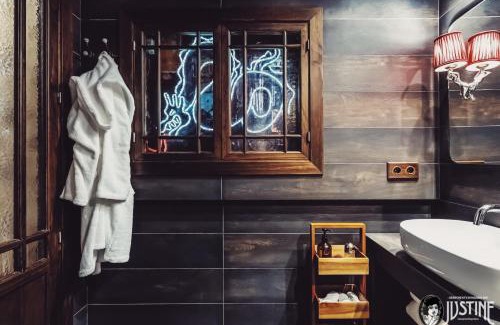 Moscardo Apartamento | Apartamento Opium Den by Justine Apartments Apartamento turístico en Madrid Río