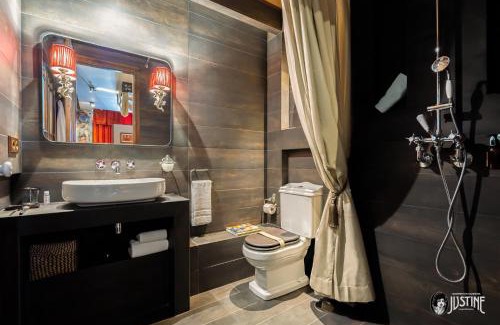 Moscardo Apartamento | Apartamento Opium Den by Justine Apartments Apartamento turístico en Madrid Río