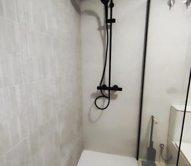 Algiros Apartamento | Apartamento Río Turia Jirafa