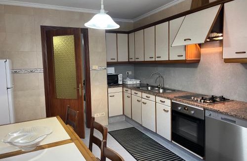 Porto de Espasante Apartamento | APARTAMENTOS PLAYA DE LA CONCHA