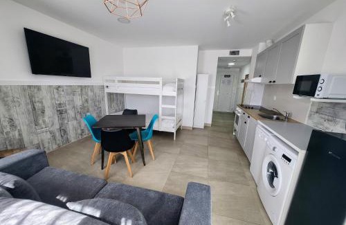 Santa Cruz de Bezana Apartamento | Apartamentos Playa De Covachos