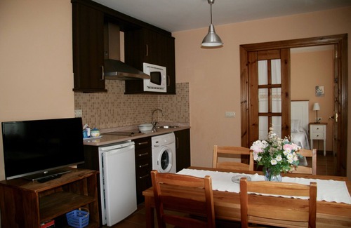 Panes Apartamento | Apartamentos Rurales La Bardenilla
