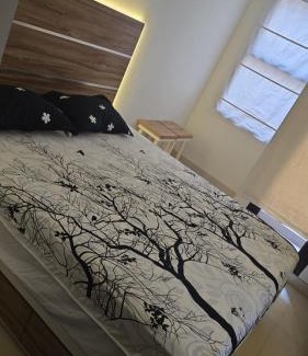 Depok Apartamento | Apartemen Transpark by Lily's Room