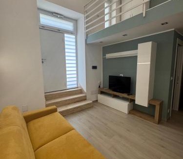 Frattamaggiore Casa | AparthouseRisorgimento MISENO