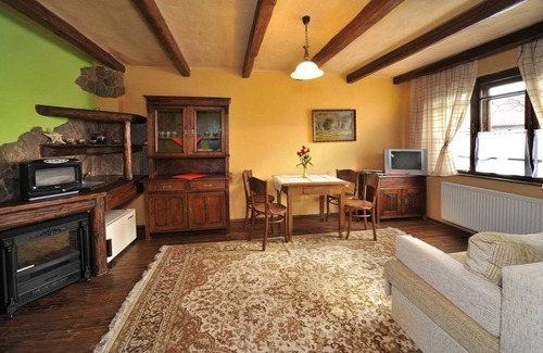 Velky Slavkov Casa | Apartmány Village