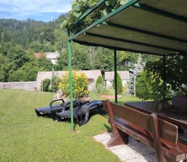 Bohinj Apartamento | Apartma in soba pri Bregarju