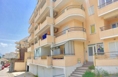 Babin do Apartamento | Apartman Bravo Budva