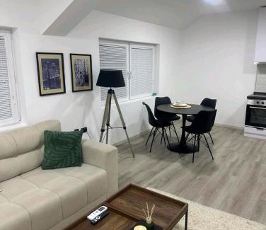 Priboj Apartamento | Apartman Centar-moderan dvosoban stan u centru