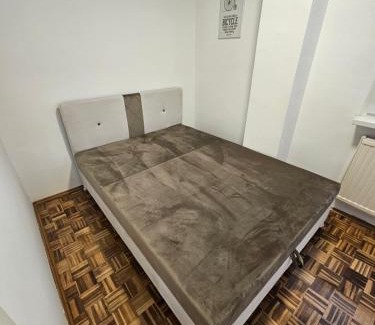Tuzla Apartamento | Apartman Ema Tuzla