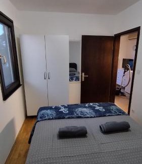 Porat Apartamento | Apartman Giulitta