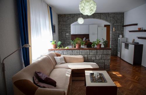 Dakovo Apartamento | Apartman Ksenija