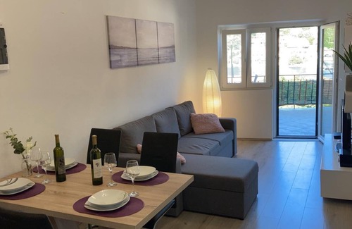 Brna Apartamento | Apartman Lana