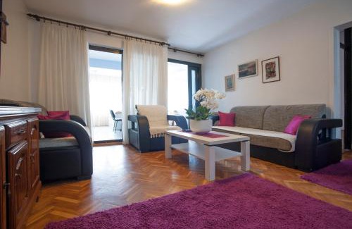 Centar Apartamento | Apartman Mina