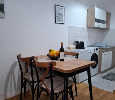 Velji Vinogradi Apartamento | Apartman One
