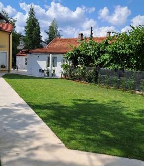 Niksic Apartamento | Apartmani Emily & Jully