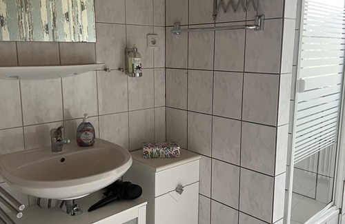 Sonnenbichl Apartamento | Apartamento-Básico-Wohnung 5-Baño privado-Vista a la Montana