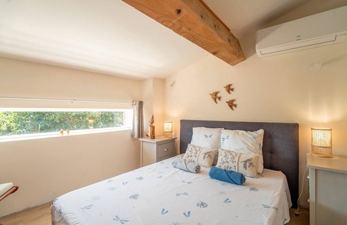 Villeneuve-les-Montreal Cama Y Desayuno | Apartamento 'Oiseaux' con piscina compartida, Wi-Fi y aire acondicionado - Villeneuve-lès-Montréal