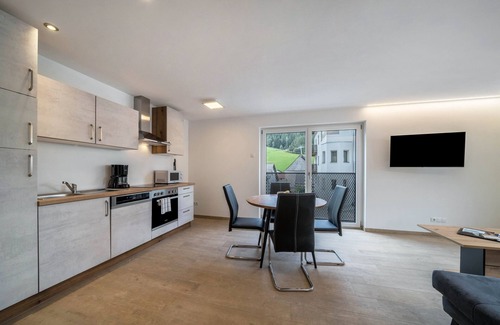 Resia Apartamento | Apartamento "Lamm 4" con vistas a la montaña, balcón y Wi-Fi