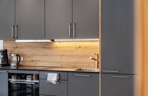 Sonnenbichl Apartamento | Apartamento 'Ferienwohnung Pflegersee' con vistas a la montaña, terraza privada y Wi-Fi