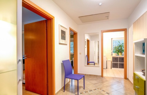 Petershagen Apartamento | Apartamento 'The House Stiller Grund' con jardín compartido, balcón y Wi-Fi