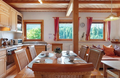Triberg im Schwarzwald Apartamento | Apartamento '2' con vistas a la montaña, terraza compartida y Wi-Fi