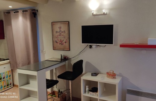 Gallargues-le-Montueux Casa | Apartment in the Camargue with swimming pool