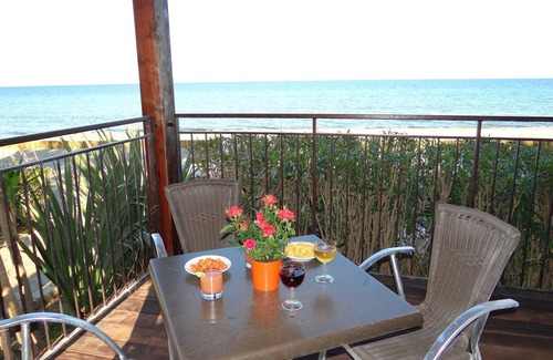 Santa-Lucia-di-Moriani Apartamento | Apartamento 6 personas con vistas a las piscinas de mar y montañas