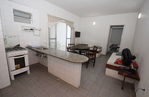 Maria Farinha Apartamento | Apartamento 02 vistas laterales / mar, planta baja, 1 suite y 1 dormitorio. Maradentro solar