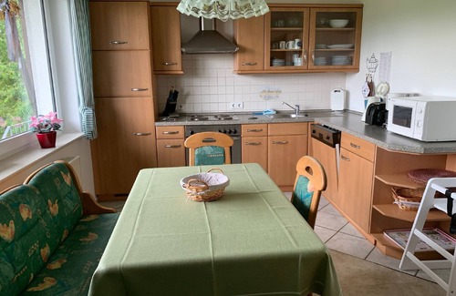 Herscheid Apartamento | Apartamento '1, Größe 90qm' con balcón y Wi-Fi