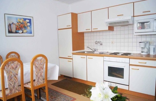 Nieder-Werbe Apartamento | Apartamento 11 - Apartamentos arrow