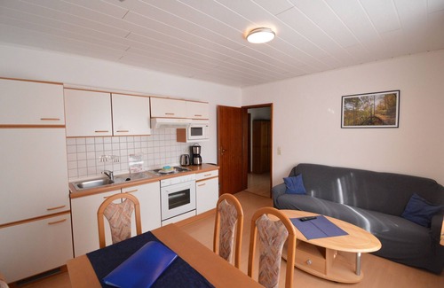 Nieder-Werbe Apartamento | Apartamento 11 - Apartamentos arrow
