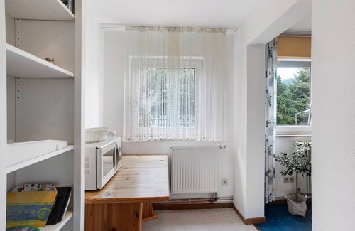 Saalhausen Apartamento | Apartamento '2 Bergblick, 50qm' con vistas a la montaña, jardín compartido y Wi-Fi