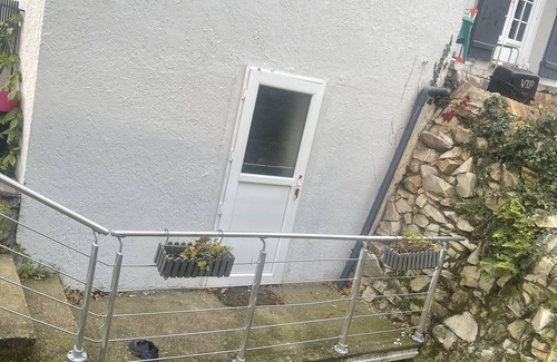 Saulx-les-Chartreux Apartamento | Apartment 2 rooms ( Living room, bedroom, kitchen, shower Wc) 3km Massy TGV, RER-B