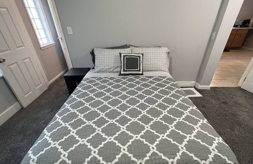 Old Brooklyn Apartamento | Apartment 3 mins from zoo