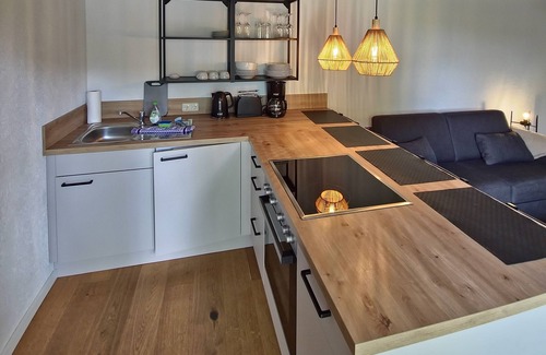 Neeberg Casa | Apartment 3 - Pirate's cave: Spacious, dog-friendly, with terrace & comfort