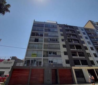 Esquivel Apartamento | Apartment 4 Rent - Av. San Borja Norte Cdra 7