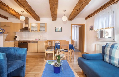 Deggenhausertal Apartamento | Apartamento "4-Star Holiday Apartment No. 3" con Wi-Fi, balcón, jardín y terraza