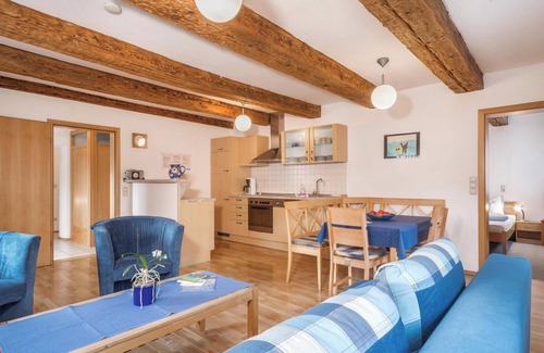 Deggenhausertal Apartamento | Apartamento "4-Star Holiday Apartment No. 3" con Wi-Fi, balcón, jardín y terraza