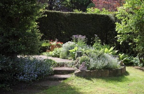 Pidingerau Apartamento | Apartamento planta baja (50 m²) con dormitorio, salón, cocina, baño, terraza, TV.