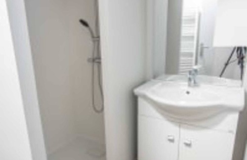 Chatel-Guyon Apartamento | Apartment 6 people air-conditioned family type 2 bedrooms + sofa bed Puy de Dôme 302