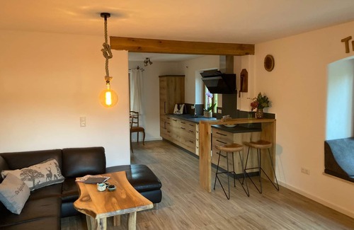 Siegsdorf Apartamento | Apartment 75 m², 2 bedrooms, balcony, WLAN, max 5 pers.